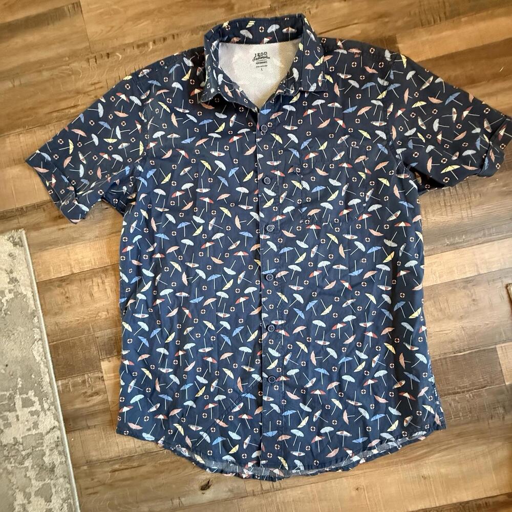 IZOD Saltwater Performance Blue Umbrella Print Short Sleeve Button-Up Golf L